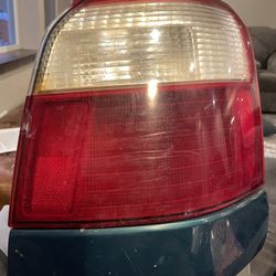 Subaru Forester right side tail light