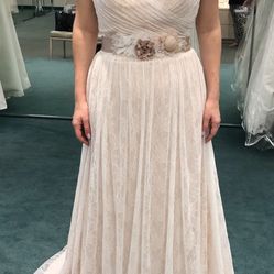 Lace Wedding Dress 