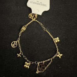 gold bracelet 