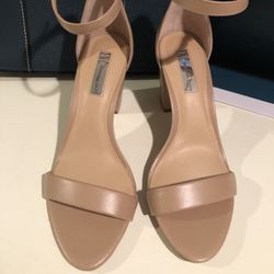 INC INTERNATIONAL CONCEPT - NEW - Size 8.5