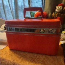 True collectible 1962 Samsonite Luggage