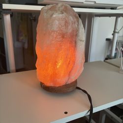 Salt lamp