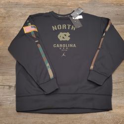 JORDAN NORTH CAROLINA TAR HEELS STS SWEATSHIRT WOMANS...SZ MED...BNWT