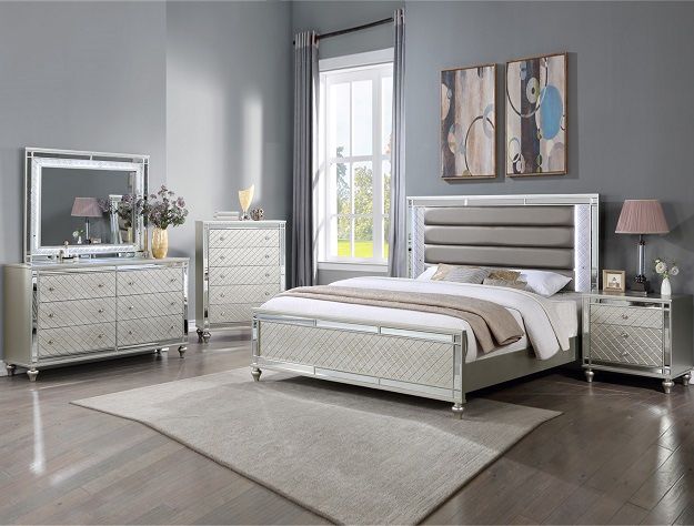 45% SALE Queen Size Bedroom Set