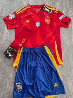 Spain Kids size Youth 2XL  ages 12-13 Home Jersey