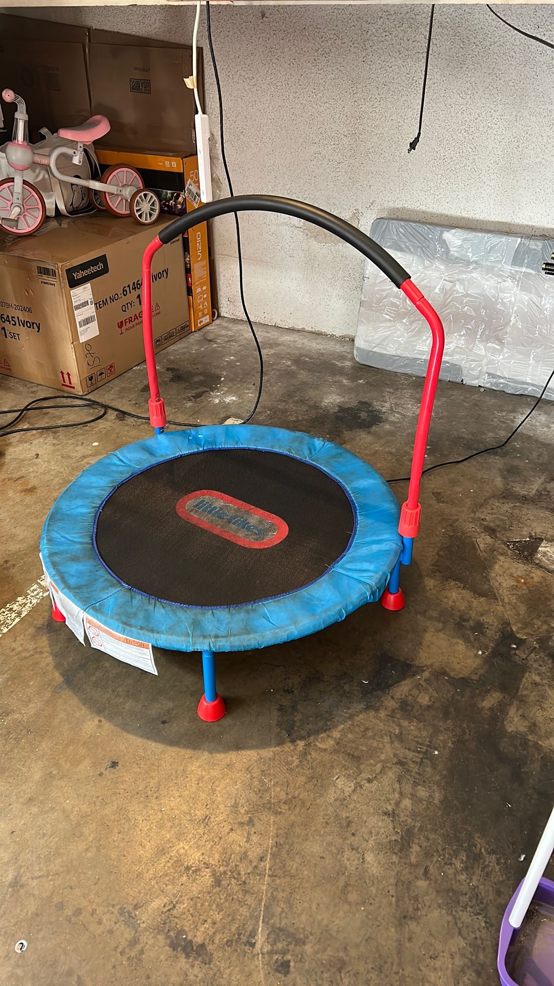 Trampoline 