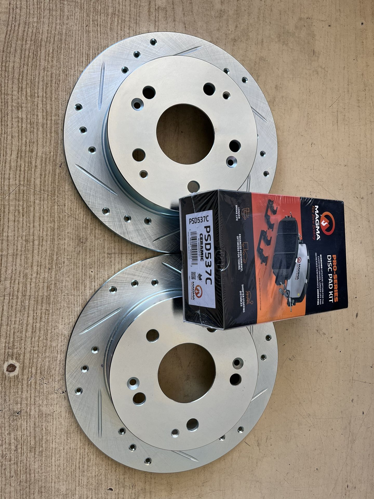 Acura RSX Type S Rear Drill Slot Rotors Brake Pads