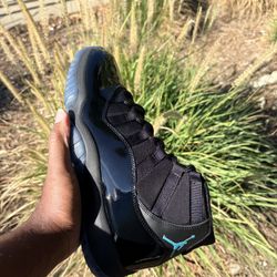 Jordan 12 Gamma