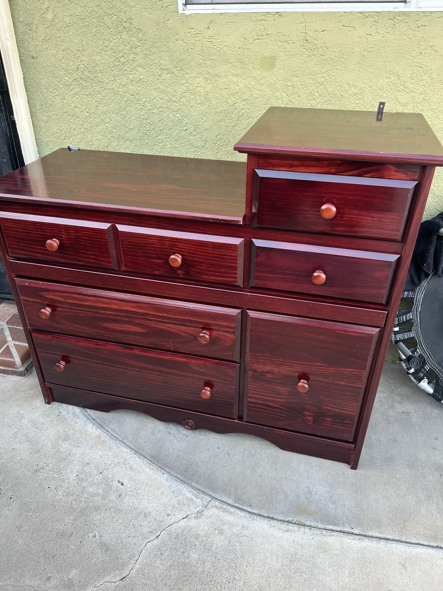 Drawer With 6 Drawer