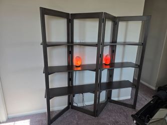 Collapsible shelf