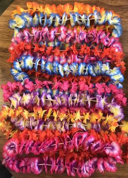 Tropical Flower Hawaiian Leis