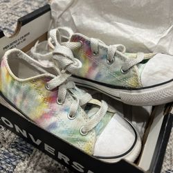 CONVERSE SIZE 9.0 