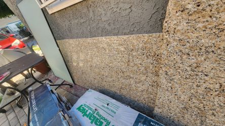 Giallo granite 31in x10 ft