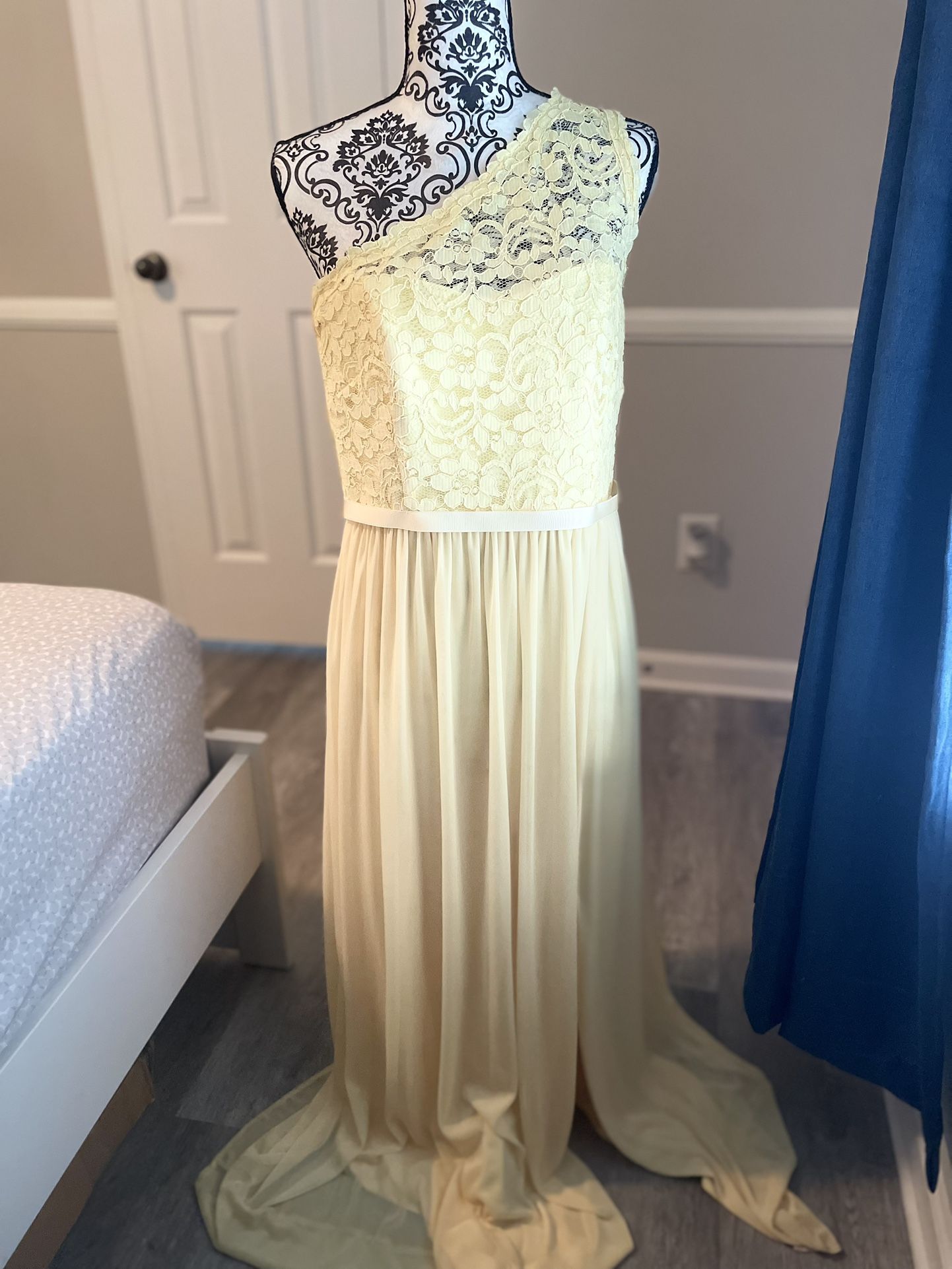 Bridesmaids Yellow Chiffon Dress