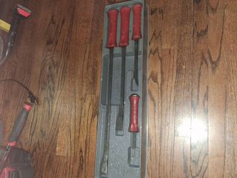 snap-on pry bars