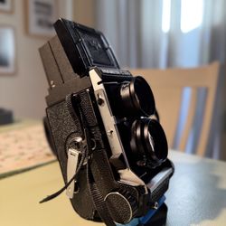Mamiya C330 Professional F Mint Condition 