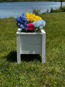 White Wooden Farmhouse Planter Box – Patio & Porch Decor