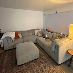 Sectional Couch 
