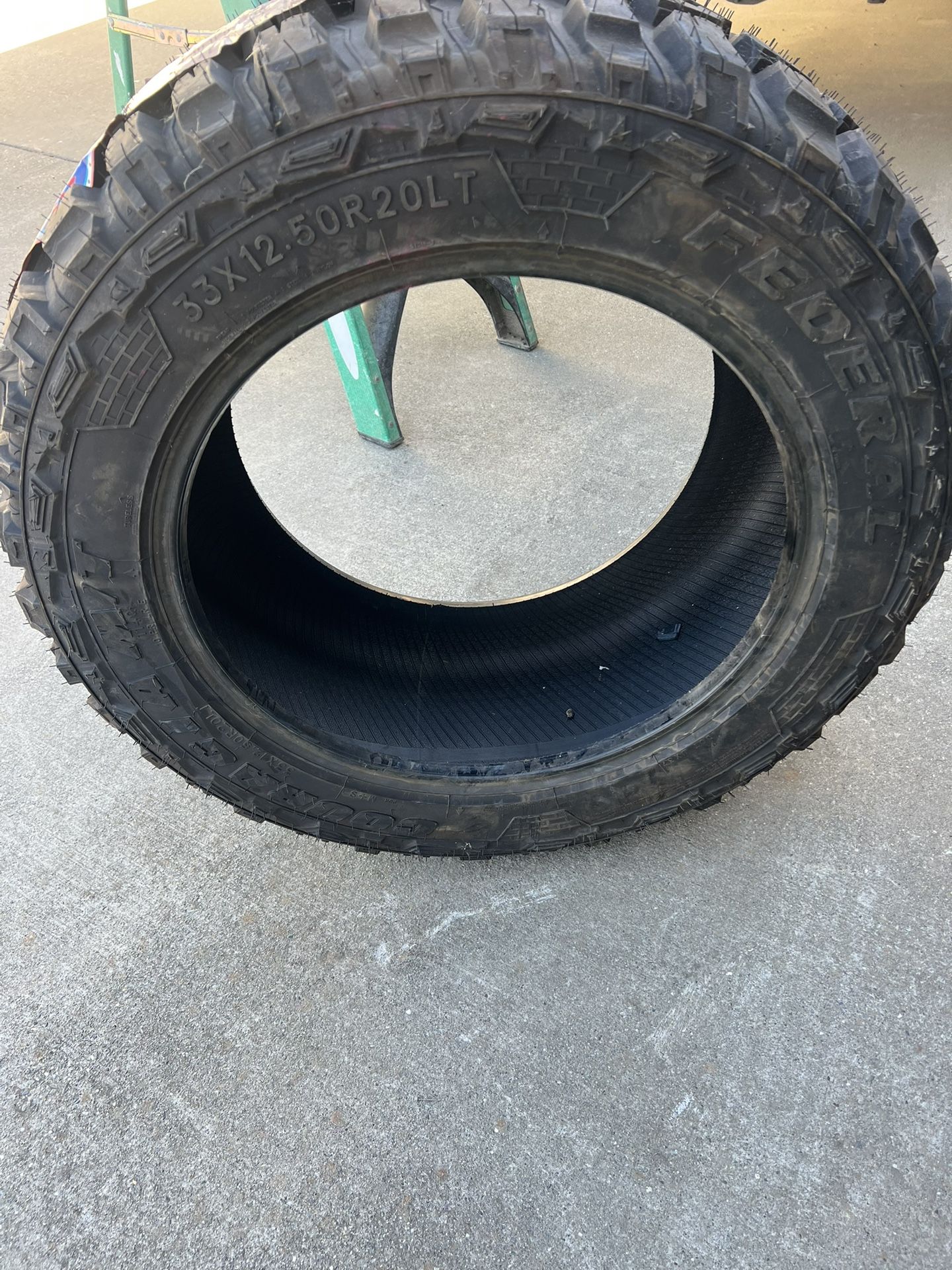 Tire 