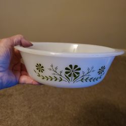 Jennette Green Daisy J514 Glassbake 2 Qt Casserole Dish