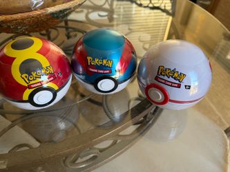 3 Pokeballs