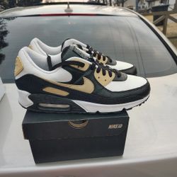 $120  Local Pickup   Nike Air Max 90 Made By You New Orleans Saints Edition Size 10.5 OG Boxl  No Trades Price Is Firm 