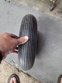 Wheel Barrow Tire 