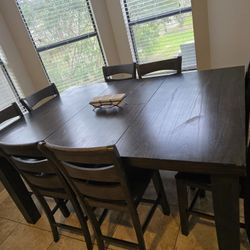 9 Piece Dinning Table with 8 Chairs! Real Wood!!!