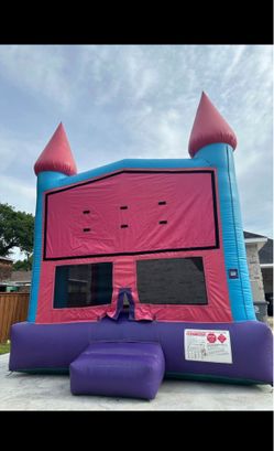 Brincolin/ Bounce House
