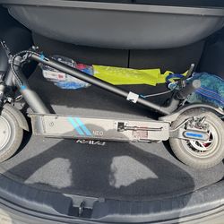 E scooter