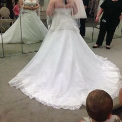 Wedding dress