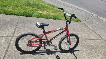 huffy rocket kids bike