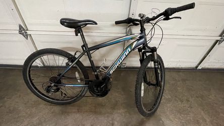 Schwinn High Timber Mountain Bike