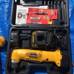 Dewalt  Drill Set