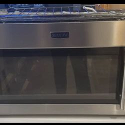Maytag Stainless Steel Undercabinet Microwave 