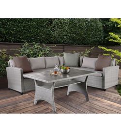 New Outdoor Patio Set! Includes Free Delivery 🚚! 