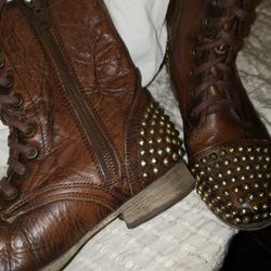 Steve Madden Boots Size 6M