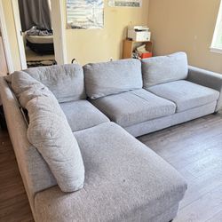 USED COUCH— GREAT CONDITION
