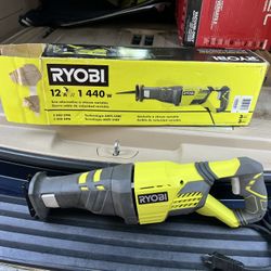 Ryobi Saw 