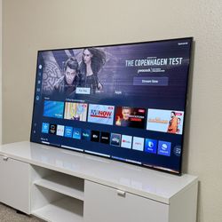 Like New Samsung Crystal UHD 4K Smart Tv 65"