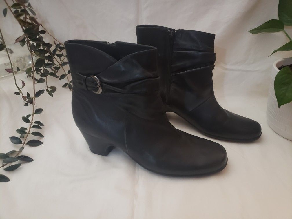 Clarks Ankle Boots 