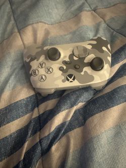 X Box Controller White Camo