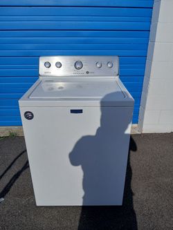 Maytag washer big capacity in good condition can ( Se Habla Español