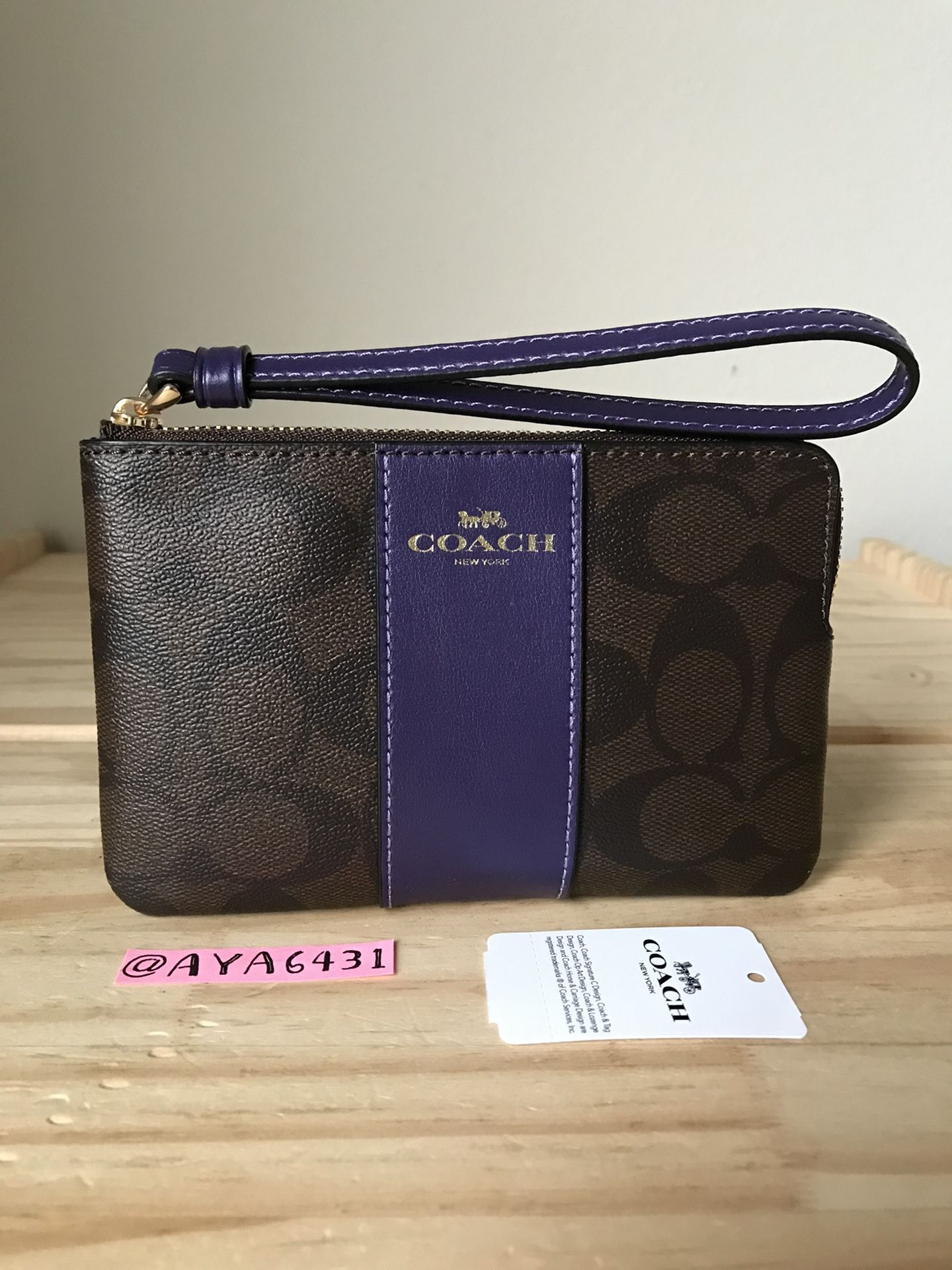 Coach Wristlet 