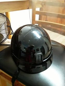 Motorcycle helmet