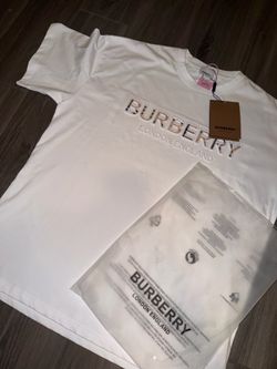 burberry shirt never worn xxl fits like a large.
