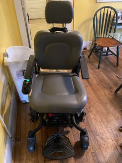 Electric Motorized Wheelchair