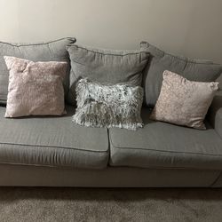 Sofa + Table set