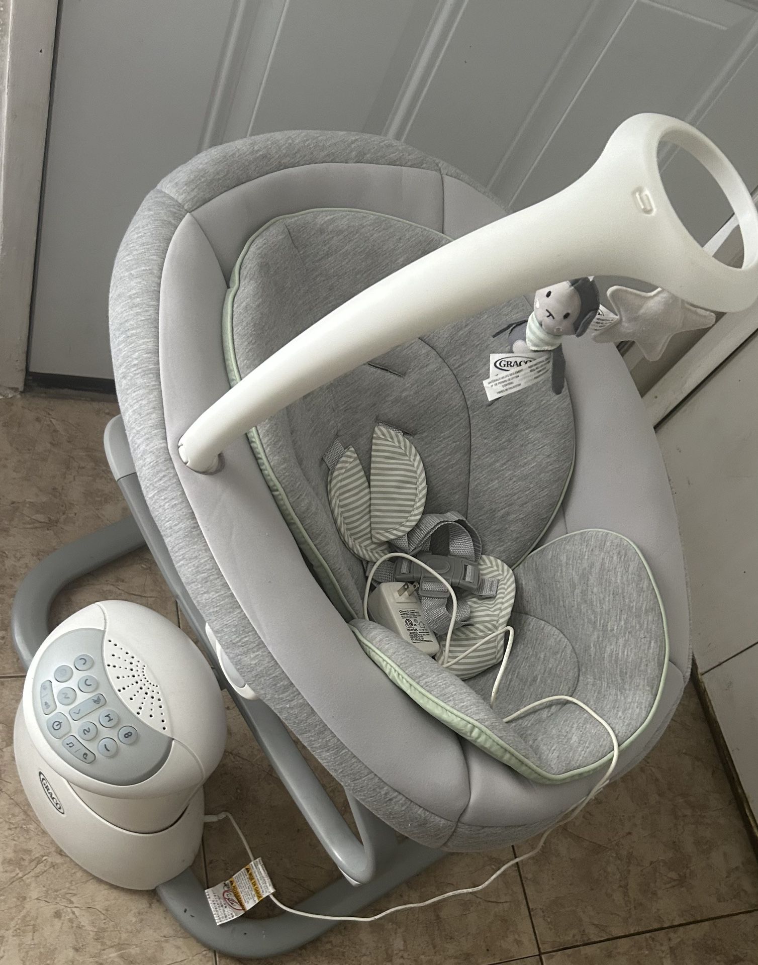 Graco Baby Swing