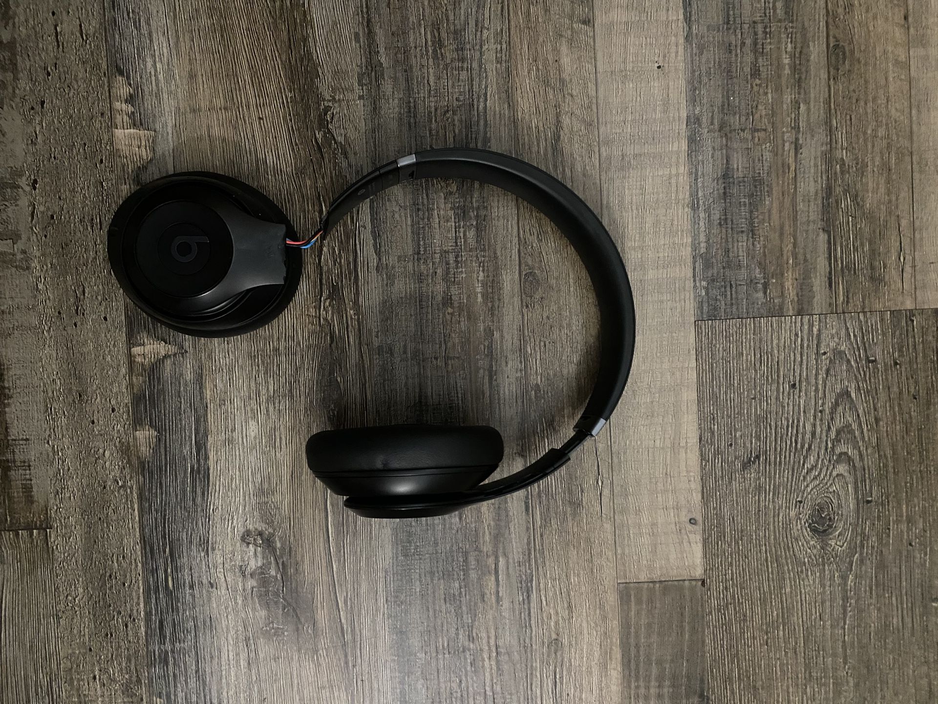 Beats Stu Pros